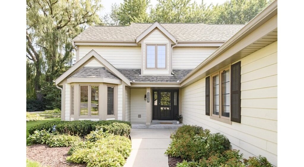 Exterior of 18465 St Andrew Ct A, Brookfield, WI 53045