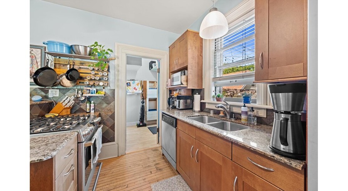Photo 6 of 3174 S Herman St, Milwaukee, WI 53207