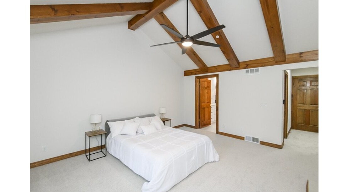 Photo 7 of 18465 St Andrew Ct A, Brookfield, WI 53045